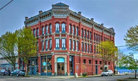 port townsend accommodations near waterfront